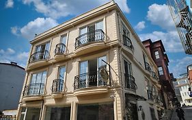Basileus Hotel